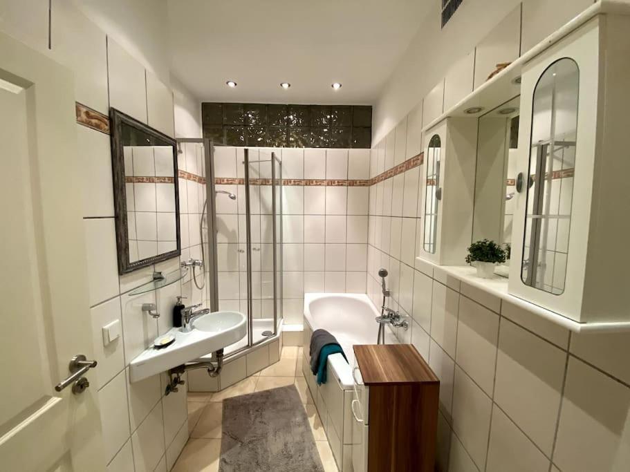Cosy & Central Flat Near Duesseldorf Center 外观 照片